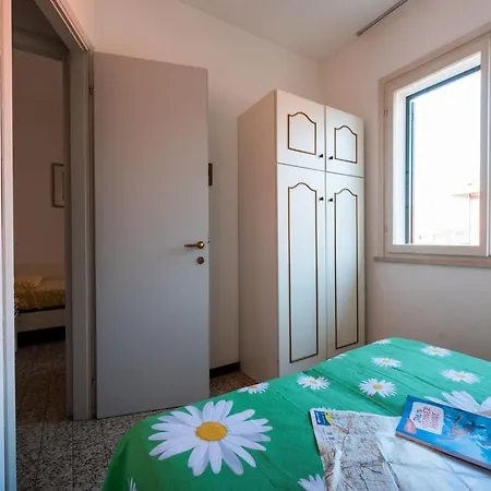 Charming Townhouse With Garden And Pool * Bibione