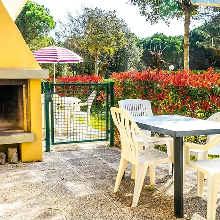 Charming Townhouse With Garden And Pool Apartamento *